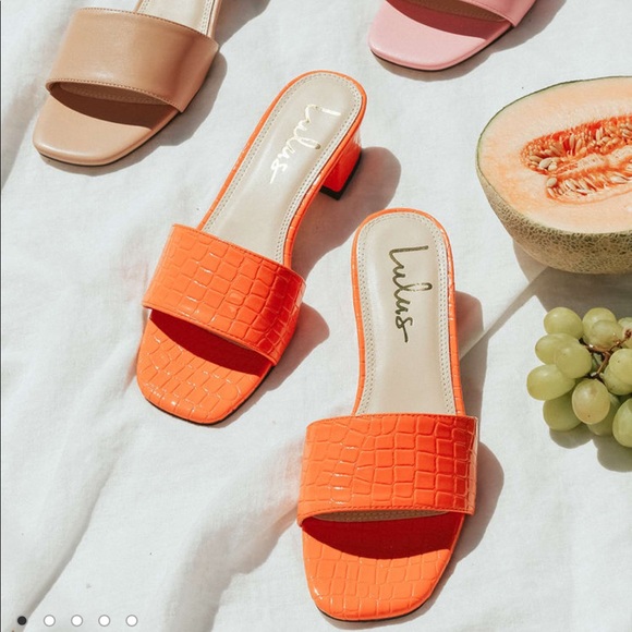 Lulu’s Orange Croc Block Heel Sandals - Picture 4 of 8